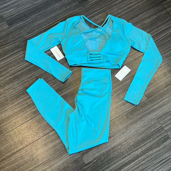 Novasport Activewear Set - Picture 1 of 9